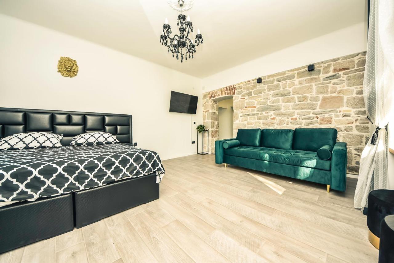 Luxury Heritage Apartment Zara Antica Екстер'єр фото